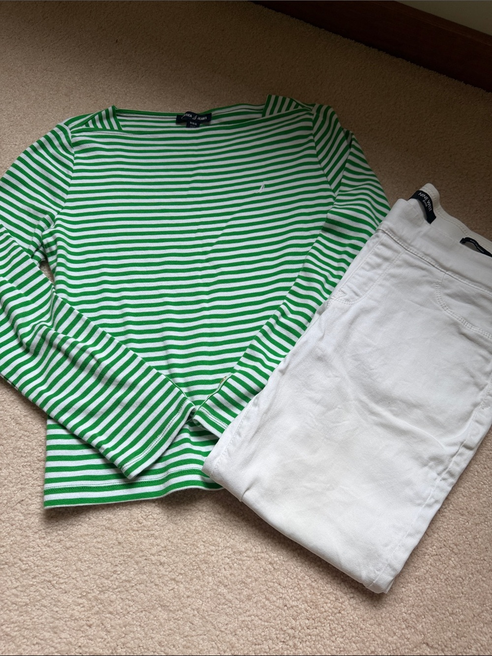 NAUTICA Green & White Striped Long Sleeve Top by. Size M EUC